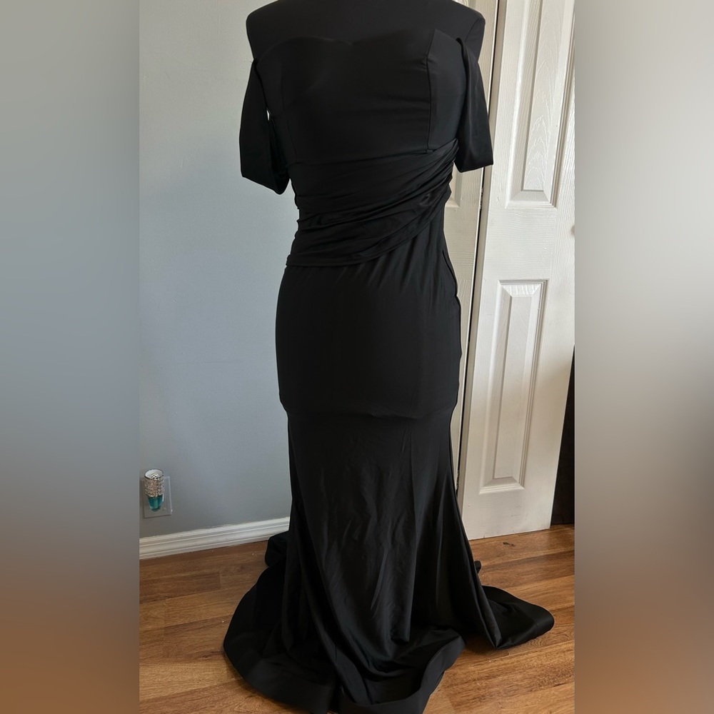 Black Off Shoulder Floor Length Prom Dress